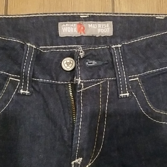 Womans Ariat Durastretch Mid Rise BootCut Jean FR - Picture 4 of 4